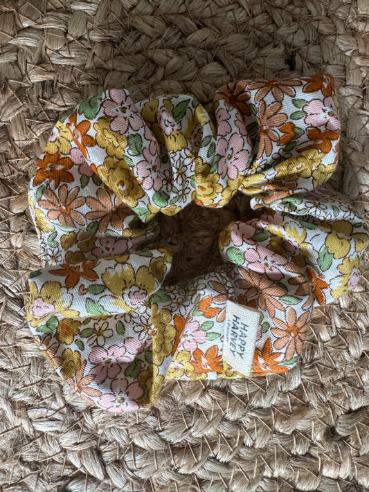 Handmade large scrunchie - autumn yellow floral pattern